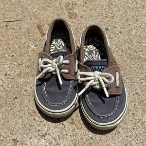 Toddler Sperry size 8